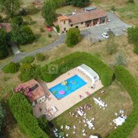 Vu d'en haut avec la piscine (Photo : P Oros)