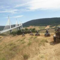 Le viaduc de Millau en Quad
