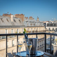 Vue Chambre Supérieur La Parisienne