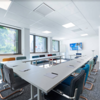 SALLE 104