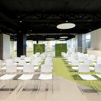 Le Pavillon Vert en format conférence avec chaises, vue sur salle