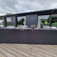 Terrasse de la salle de réception