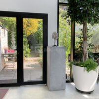 Porte d'entrée depuis l'intérieur