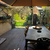 Le Décor À l'Envers