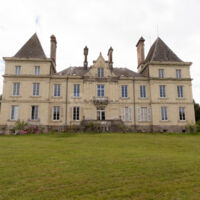 Château L'Escale - La cour arrière