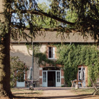 Les Ateliers vus de dehors