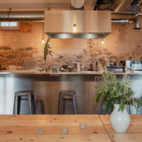 Bar/comptoir/cuisine ouverte
