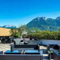 Vue Rooftop