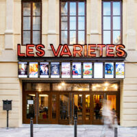 Situé près du tout près du Vieux-Port, le cinéma Les Variétés est indépendant, classé Art & Essai et porteur des 3 labels Jeune Public, Recherche & Découverte et Patrimoine & Répertoire. Lieu emblémat