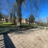 Terrasse vue Chateau