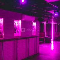 Queen Residential Club