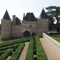 Château de Vayres en Poitou