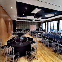 Salle A+ B