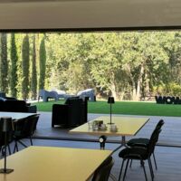 Réunion vue sur la jardin