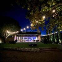 LE PAVILLON OCCITAN  vue de nuit depuis le jardin
