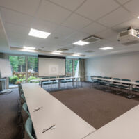 Salle de réunion simple Buret