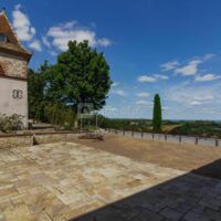Vue terrasse principale du domaine