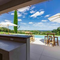 Vue depuis le bar de la piscine