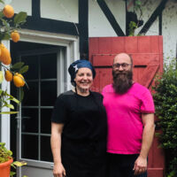 La gérante également chef de cuisine et son époux vous accueilleront avec bienveillance