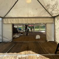 Vastes chapiteaux disponibles sur demande
