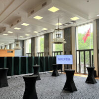 Grande salle des Consuls - Cocktail avec paravents