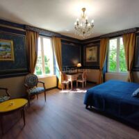 Le Palazzo Yes