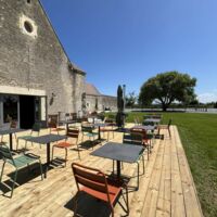 Terrasse salle le pressoir