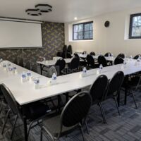 Salle en U