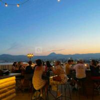Le Roof des Volcans