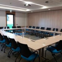 Salle de réunion M-N-O-P
