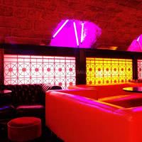 Salle bar