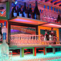 Les Caves Parisiennes