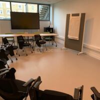 Salle Electron 2 de La Base by CCI19 en version "Groupe de travail"
