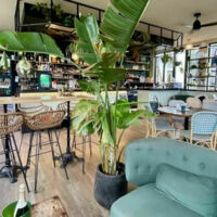 Espace Intérieur - Idéal pour une Soirée Dansante