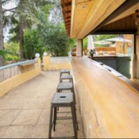 Bar extérieur