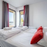 Côté Lac Hostel