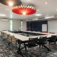 Ibis Lyon Est Bron