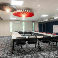 Ibis Lyon Est Bron
