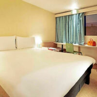 Ibis Lyon Est Bron