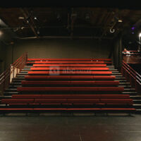 Le gradin de la Grande Salle