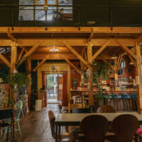 L'Agora ouvrant vers le hall d'entrée