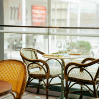 Patio ouvert sur l'extérieur