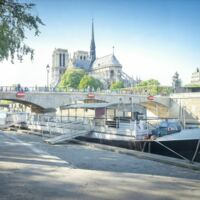 Péniche Henjo au Pied de Notre Dame