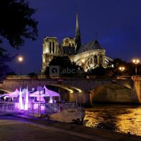 Péniche Henjo au Pied de Notre Dame