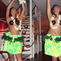 Danseuses tahitiennes