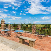 La Terrasse du Grand Belric et sa vue sur l'esplanade et la plaine