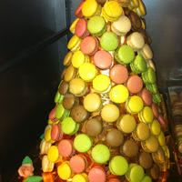 Pièce montée de macarons