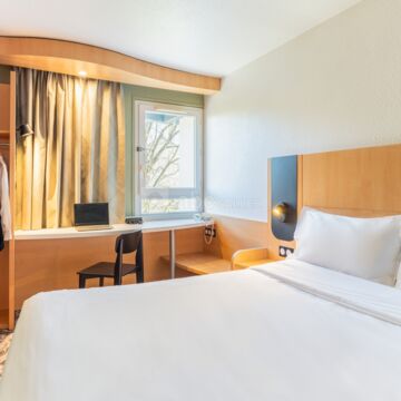 Chambre standard avec 1 lit double