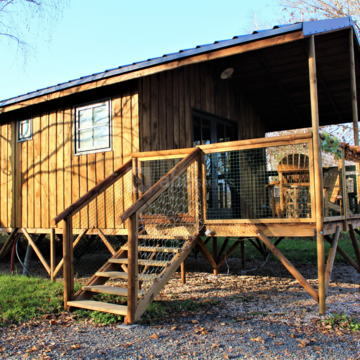 Cabane sur pilotis