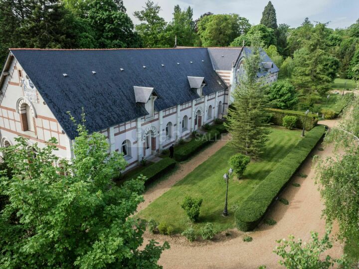 Les Salons de la Raynière